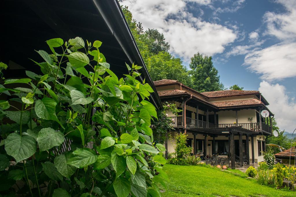 Guest House Verbena Априлці Екстер'єр фото