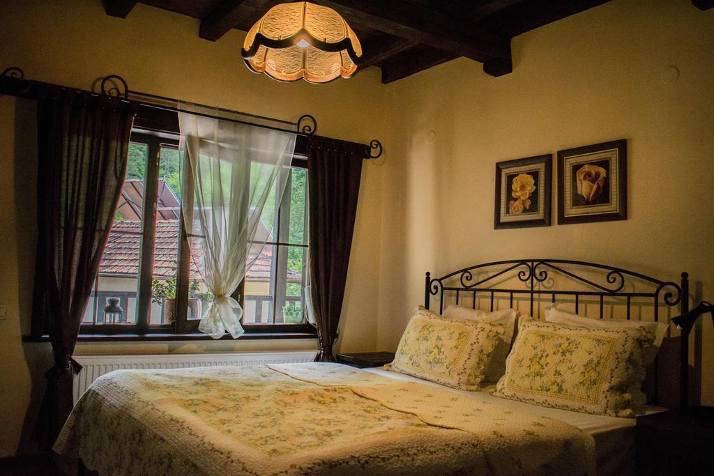 Guest House Verbena Априлці Екстер'єр фото